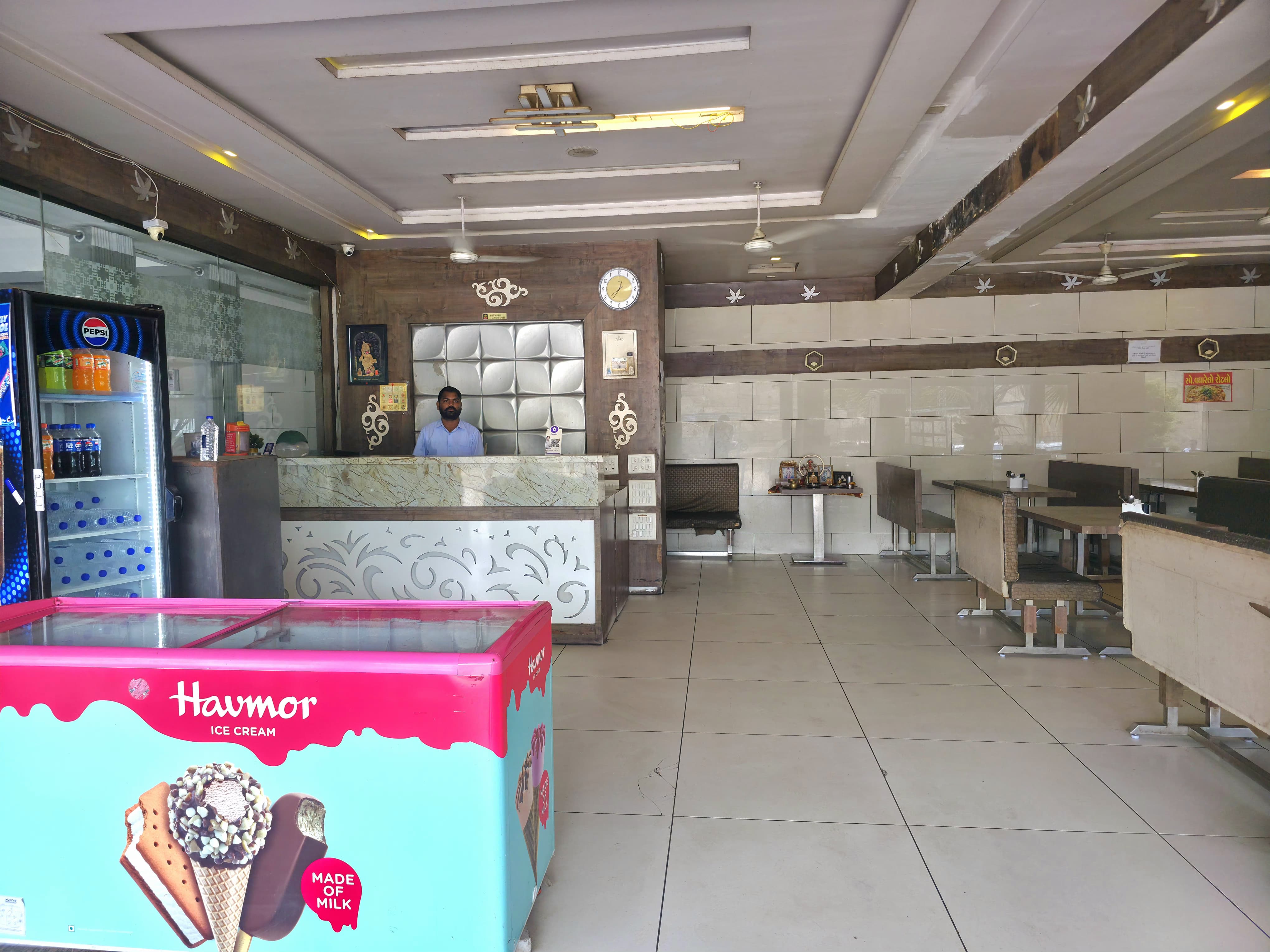 Restaurant Image